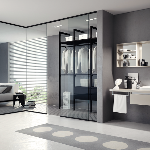 Penderie sur mesure en profil aluminium dans un dressing Castellanos