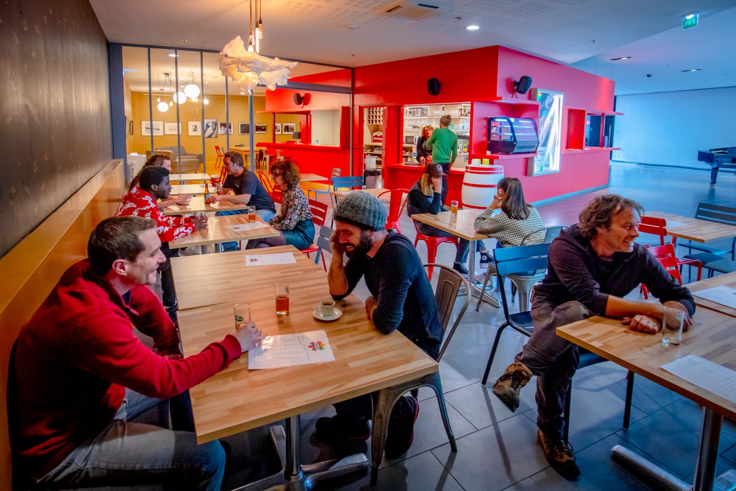 espace bar salle spectacles agencement