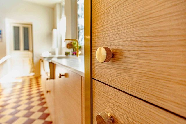Projets d&rsquo;agencement int&eacute;rieur sur mesure pour les particuliers : cuisine, dressing et salle de bains
