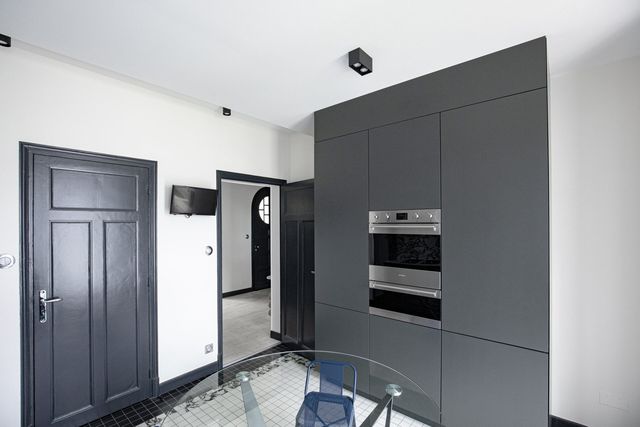 Cuisine anthracite laqu&eacute;e mat sur mesure &agrave; Tarbes &mdash;&nbsp;Castellanos