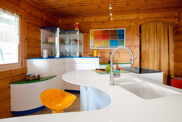 Cuisine dit Mondrian &mdash;&nbsp;d&eacute;tail 1