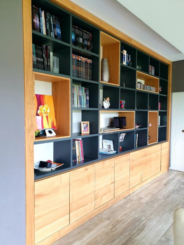 Mobilier en bois moderne &mdash;&nbsp;d&eacute;tail 1