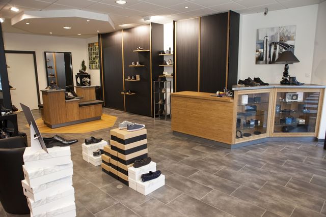 Am&eacute;nagement Magasin de Chaussures SK Quidams