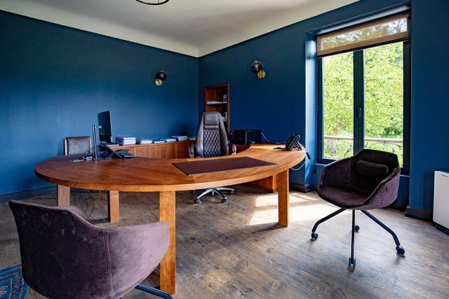 Bureau de direction sur mesure &agrave; Pau &mdash;&nbsp;Castellanos
