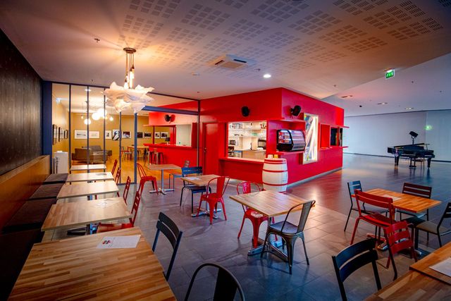 Agencement de restaurant sur mesure &mdash;&nbsp;Castellanos