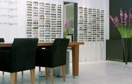 agencement optique magasin